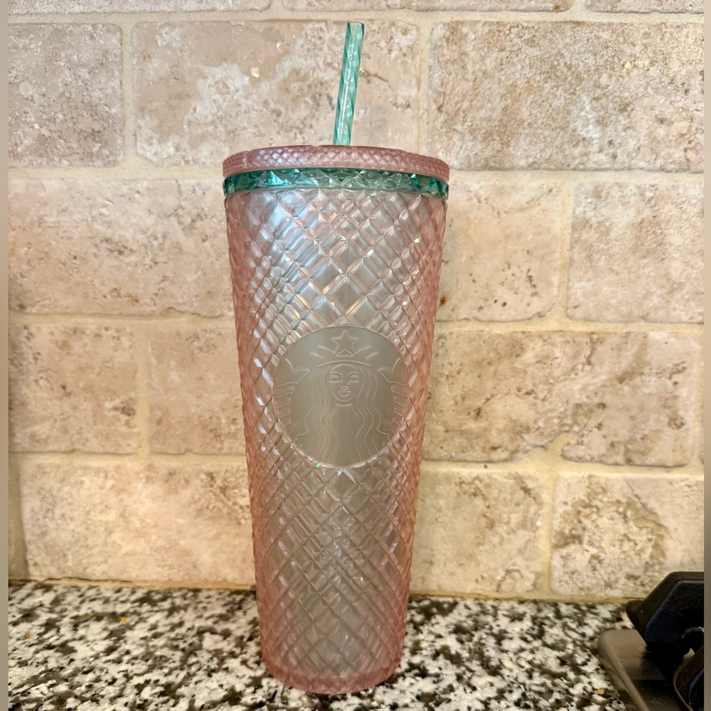 NWT Starbucks Pearl Peach Jeweled Tumbler!…